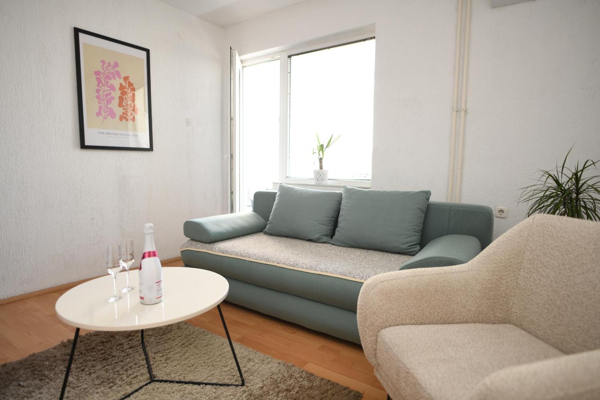 Cinema Vardar Apartment Скопье Экстерьер фото