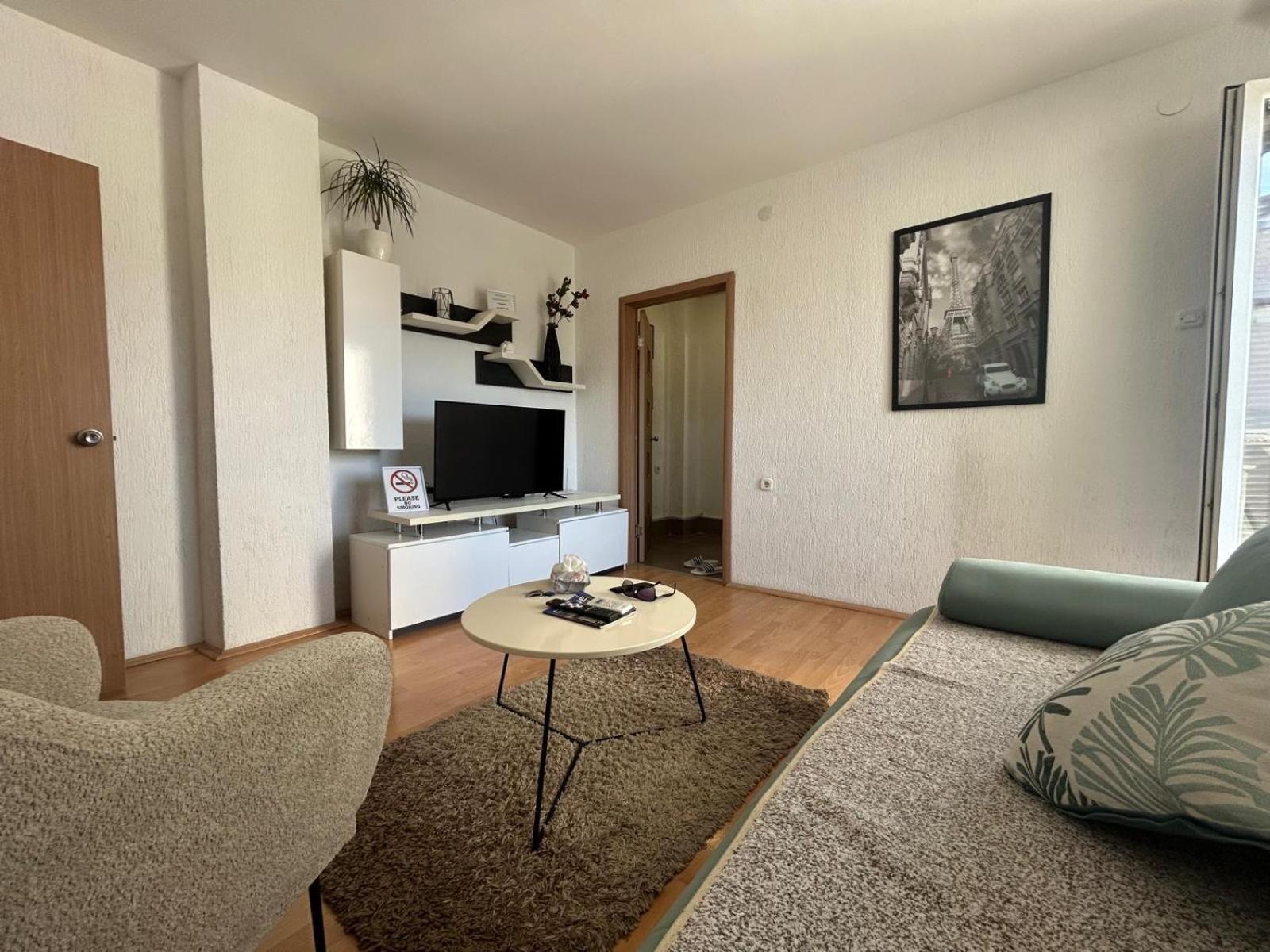 Cinema Vardar Apartment Скопье Экстерьер фото